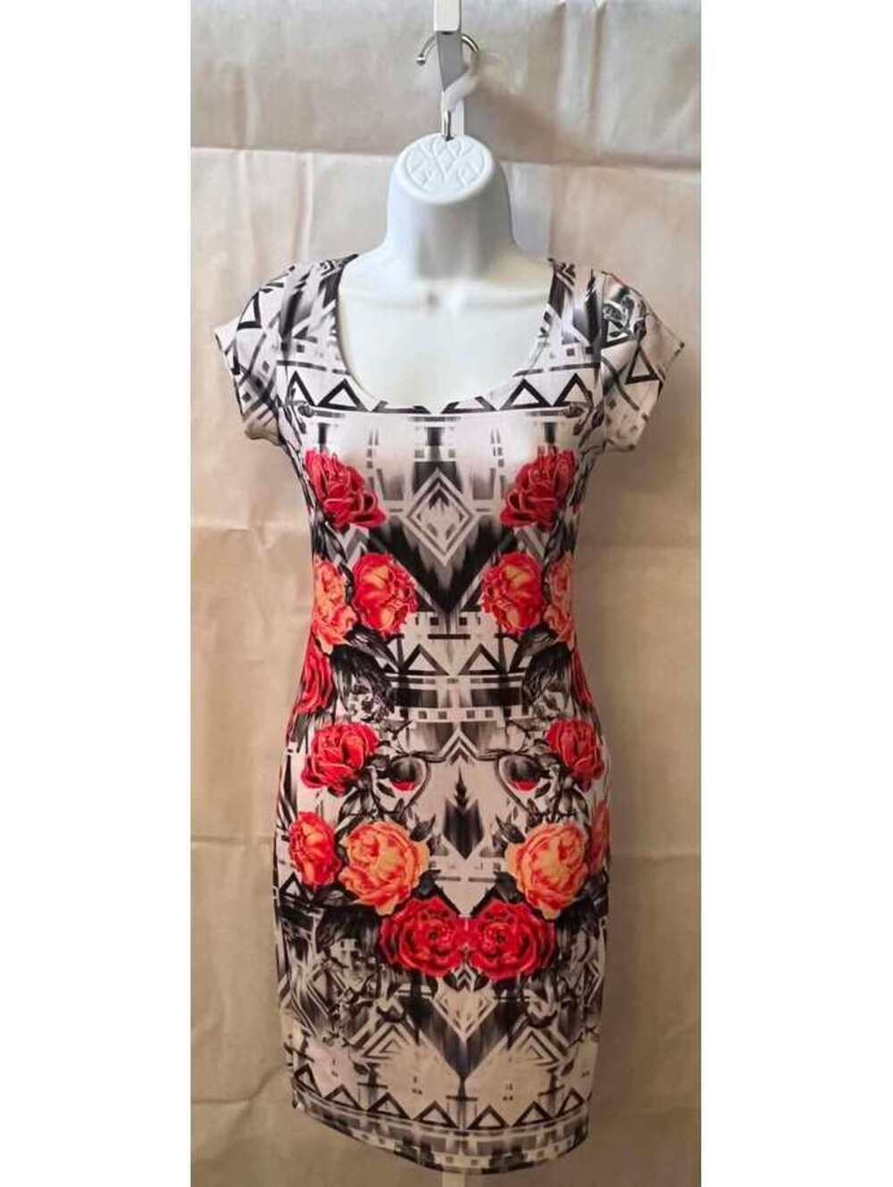 Crystal Art Red Rose Geometric Bodycon Sheath Dress Cap Sleeve